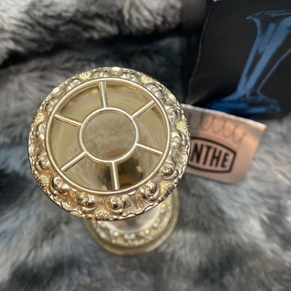 Ianthe Silver Vintage English silver-plated flower vase - Picture 14 of 16